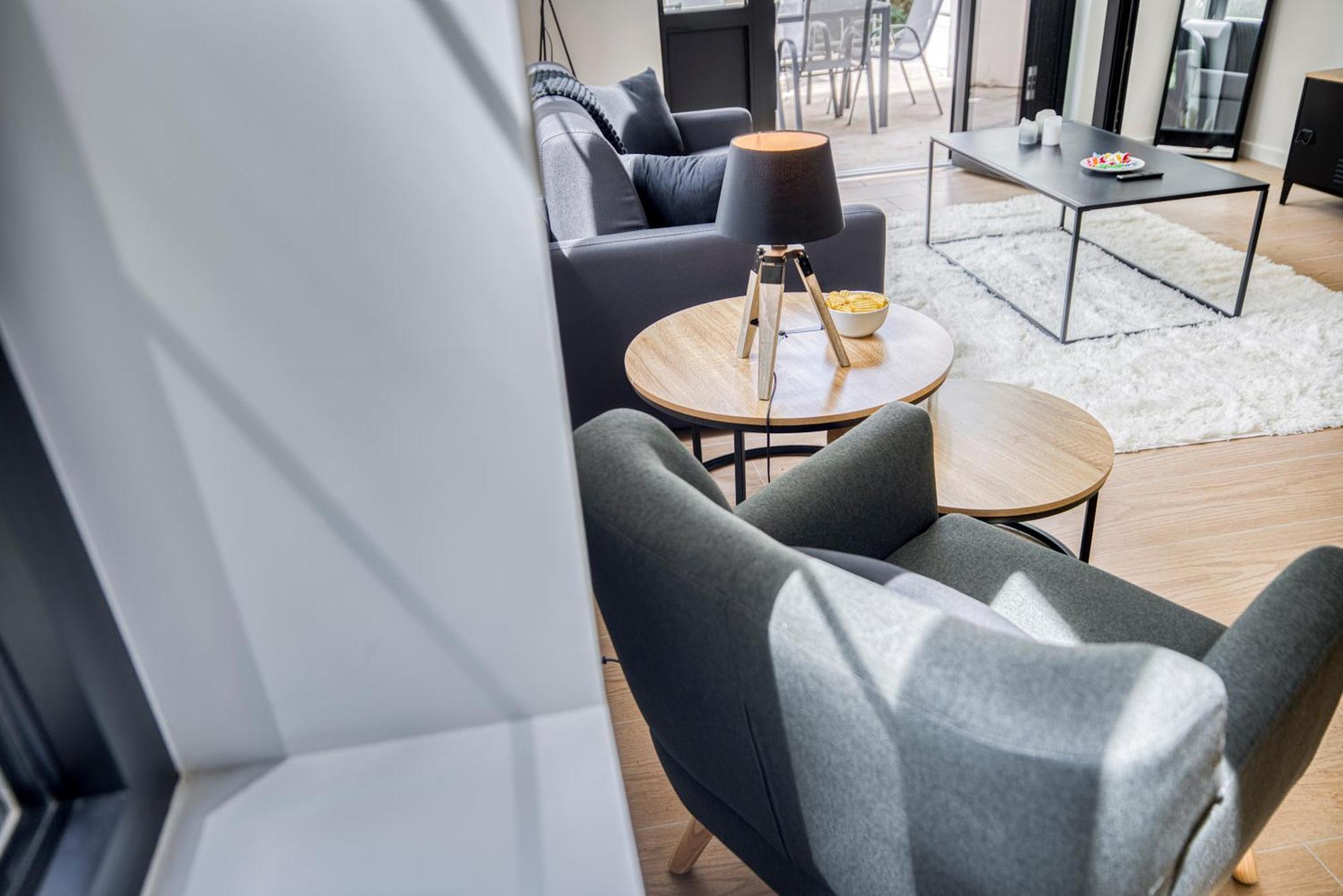 1 - Grand Appartement Spacieux Dans Un Chateau Du 17Eme Siecle, A 15Min De Lyon Vourles Exterior foto