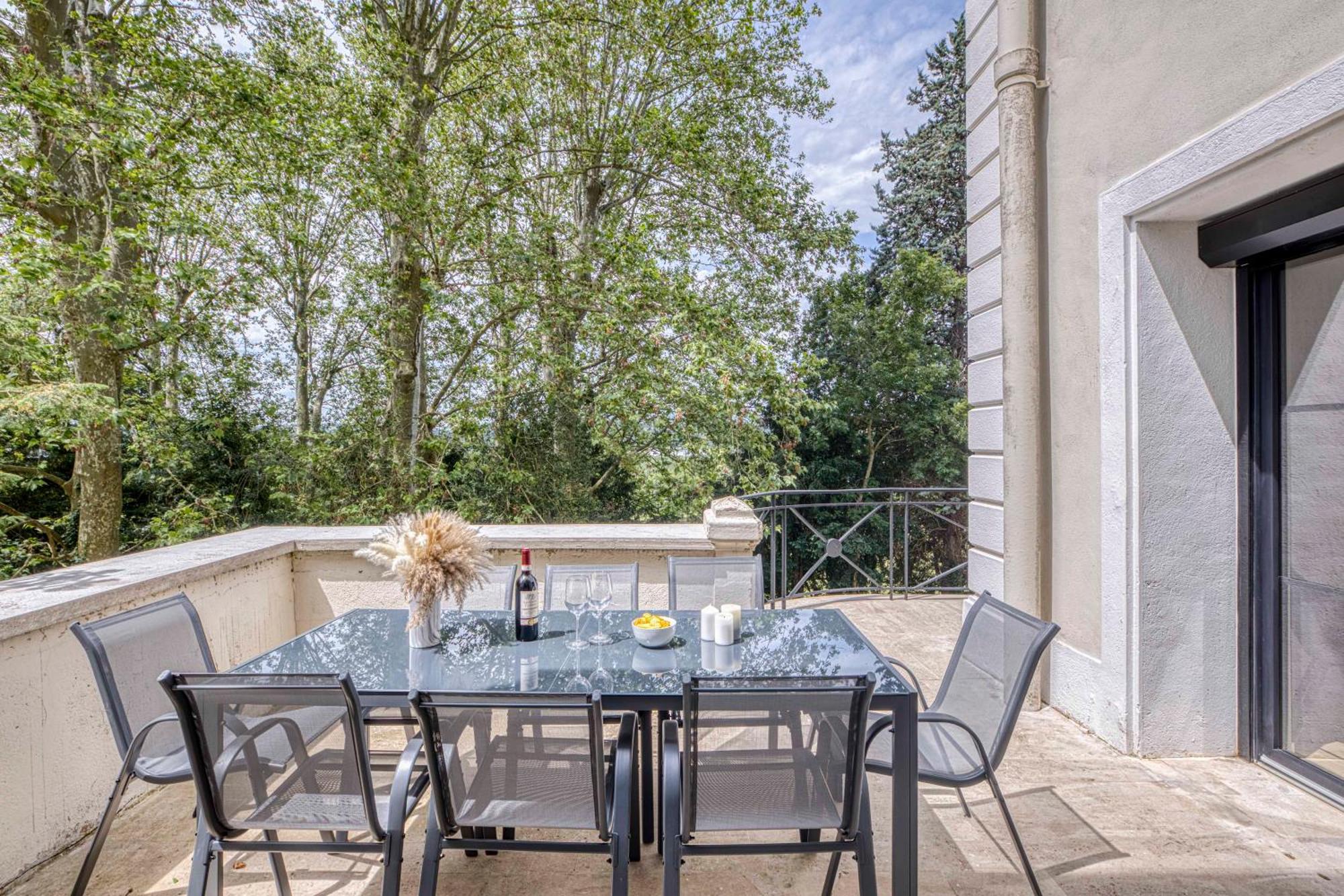 1 - Grand Appartement Spacieux Dans Un Chateau Du 17Eme Siecle, A 15Min De Lyon Vourles Exterior foto